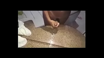 Amanda Goulart Chupando O Rabo De Um Safado E Gozando