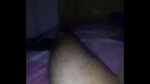 Corriéndome Sin Parar Por La Madrugada