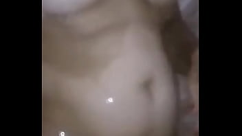 Esposa Safada Exibindo A Buceta No Banho