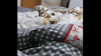 Junger Typ Holt Sich Einen Runter