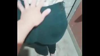 Pendeja Le Muestra La Cola Entangada A Su Novio (argentina)