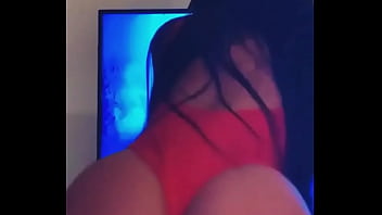 Alejandra Mercedes Bailando Dembow / El Palo De Gatucci Internacional