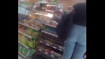 Latina Milf With A Round Ass