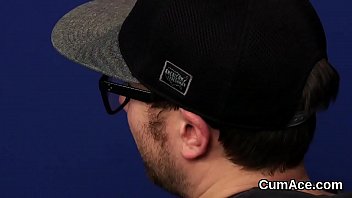 Foxy Idol Gets Cum Shot On Her Face Eating All The Semen