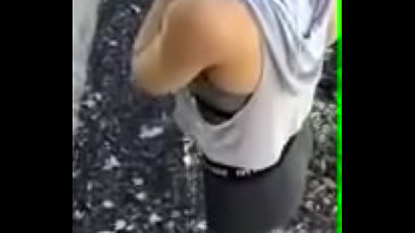Model Looking For A Huge Penis
