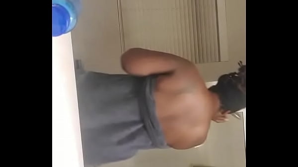 Pussy, Tits, Ebony, Big-ass, Twerk - Femdom - 2025 - Incredible - Show - Video 2969785