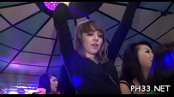 Blond Girls Was Cussed Out - hardcore, interracial, blowjob, amateur, party, cfnm, group-sex - Video 2941698