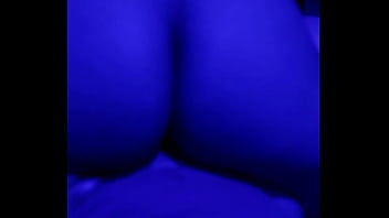 Esposa Novinha 19 Anos Gozem E Deixem Comentários Para Ela.