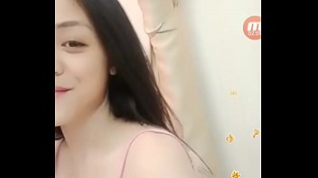 Bigo Live Vietnam Girl Nipple Slip
