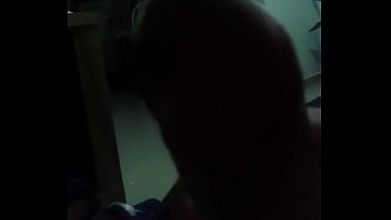 Coroa Assistindo Jogo Na Punheta