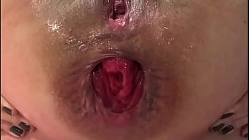 Dei Tanto O Meu Cu Que Ele Virou Do Avesso. Adoro Sentir Um Punho Me Fodendo Até Meu Cu Ficar Todo Arrombado E Com Os Beiços Aparecendo. Sou Uma Puta Arrombada.