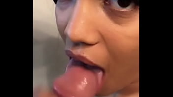 Je Découvre Pour La Première Fois La Fellation