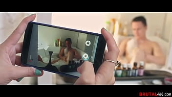 Sofi Sneaks Up On Her Boyfriend As He' Taking A Bath And Tries Making Some Pics - Full Scene On