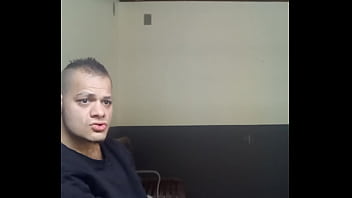 Gay Branlette Public