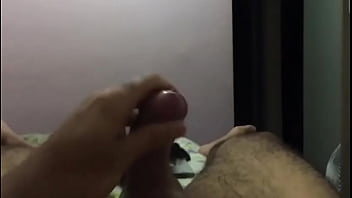 Gostoso Batendo Uma Pra Minha Amiga