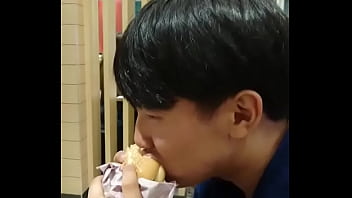 Sexy Gayboy Is Eating A _poopee Hamburger_
