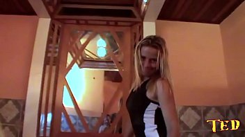 A Safada Da O Rabo Com Muita Vontade