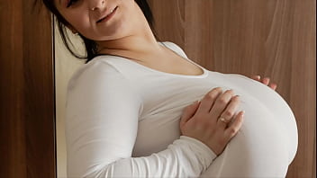 Alice 85jj - Unreal Natural Tits