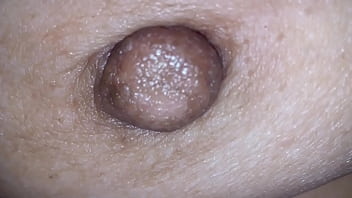 Las Grandes Tetas De Mi Esposa - tits, wife, nipples, esposa, pezon - Video 2735245