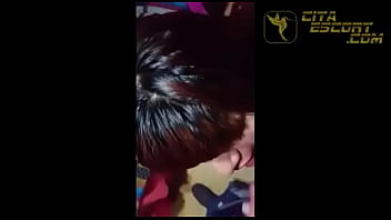 Una Putita De Mirón.