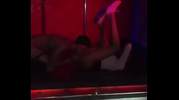 Segunda Parte De Venezolana En Discoteca Con Streper Sexo En La Tarima