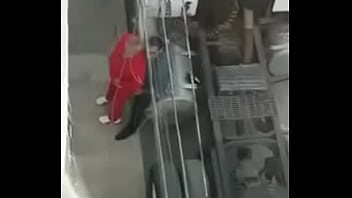 Un Rapidin En La Vía Pública