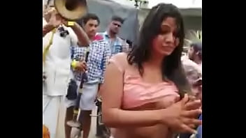 Desi-dance, Village-dance - Unknown - 2025 - Intense - Performance - Video 2971386