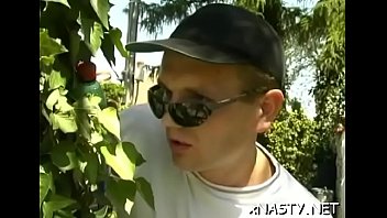 Attractive Beauty Marlen Flaunts Her Attractive Boobs