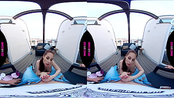 Vrconk Perfect Redhead Sucking A Cock