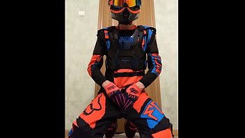 Motocross Jerk-off