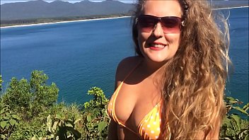 Kellenzinha Decimo Sexto Episodio Da Primeira Temporada Do Nosso Canal No Youtube _kellenzinha Sem Segredos_ - Eu Me Divirto No Meio Liberal E Meu Marido Nao Sabe