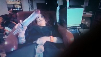 I Love It When U Watch Me