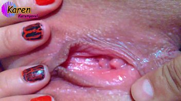 Jugando Con El Pezon Y La Conchita De Karen