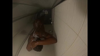 Guy Takes A Nice Shower