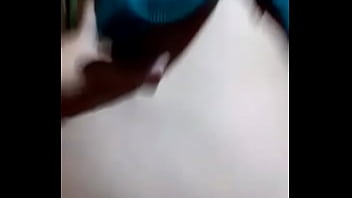 Pendeja Se Deja Follar Por Su Amigo En El Baño De Un Bar Clandestino