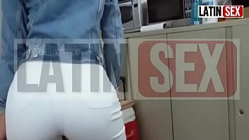 Trailer Casting: Joven Demuestra Que Puede Ser Una Actriz Porno - Pide El Video Completo En Nuestra Página De Facebook