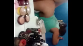 Novinha Dando Gostoso Na Cadeira