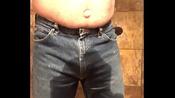 Pissing My Jeans - jeans, pee, piss, pissplay, wetting-myself - Video 3013306