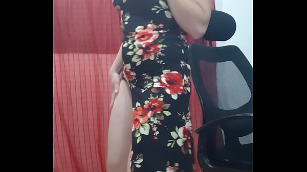 Striper Mostrando Un Poco - sexo, striper, pantys, chica-sexy - Video 2945772
