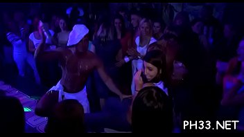 Plenty Of Ladies Are Engulfing Dicks - hardcore, blowjob, amateur, party, orgy, cfnm, group-sex - Video 2815618
