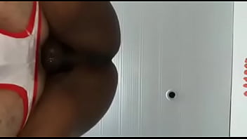 Meu Vizinho Fode Como Ninguém. (parte 01)