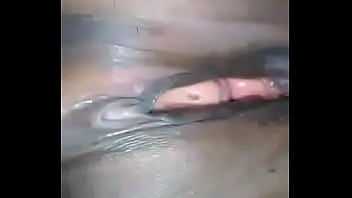 Me Masturbo Y Termino Mojadita, No Es Semen