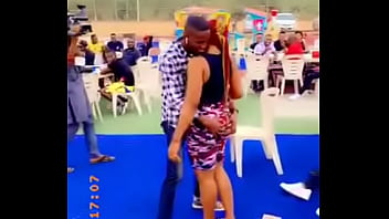 Guy Press Girls Bombom In Ogun Twitter Hangout