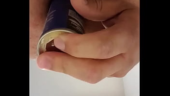 Desodorante No Cuzinho - gay, cuzinho, gay-anal, desodorante - Video 2950285