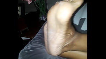 Ms. Dry Soles - soles-cum, nut-time - Video 2713207