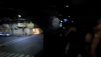 Me Llenan El Culo De Leche En El Balcon , Los Vecinos Asombrados No Lo Pueden Creer ....