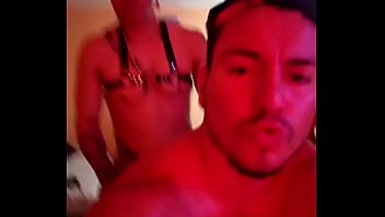 Tatuado Le Abre El Culo A Chileno Puto