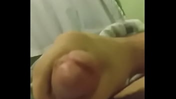 Acordando Com Tesão - punheta, pau-duro - Video 2944530