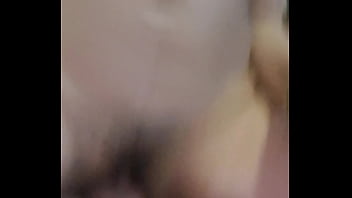 Le Dice Al Marido Que Va A Salir Tarde Del Trabajo Para Darse Sus Sentones