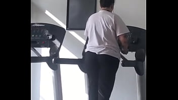 Big Booty Treadmill Girl